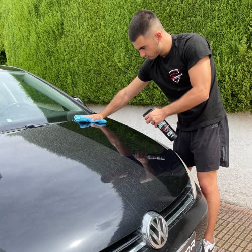 Limpiador y Abrillantador Coche en Seco Cera Líquida Rápida de Carnauba para Limpieza Sin Agua Exterior Sin Arañazos Abrillantador de Carrocería Moto ​Uso Fácil BassMotor - Clean Booster 500ml