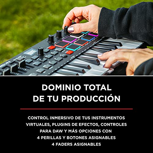 M-Audio Oxygen Pro Mini - Teclado controlador MIDI USB de 32 teclas con pads de ritmos, perillas, botones y atenuadores asignables y pack de software