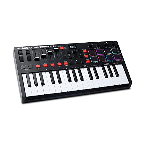 M-Audio Oxygen Pro Mini - Teclado controlador MIDI USB de 32 teclas con pads de ritmos, perillas, botones y atenuadores asignables y pack de software