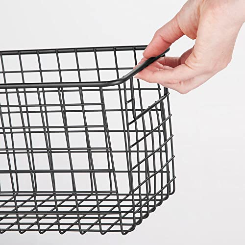 mDesign Juego de 2 cestas de almacenaje multiuso – Cestas organizadoras altas con asas – Cestas metálicas de alambre y compactas para cocina, baño, oficina y otras estancias – negro mate