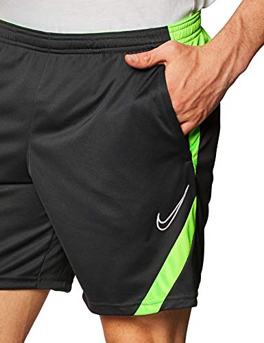 NIKE Dri-FIT Academy Pro Pantalones Cortos De Fútbol, Hombre, Antracita/Huelga Verde/Blanco, L