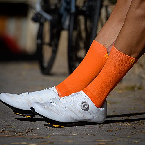 NORTEI Calcetines Naranjas para Ciclismo, MTB y Running de Caña Alta para Hombre y Mujer – Infinity Orange (S (37-39))