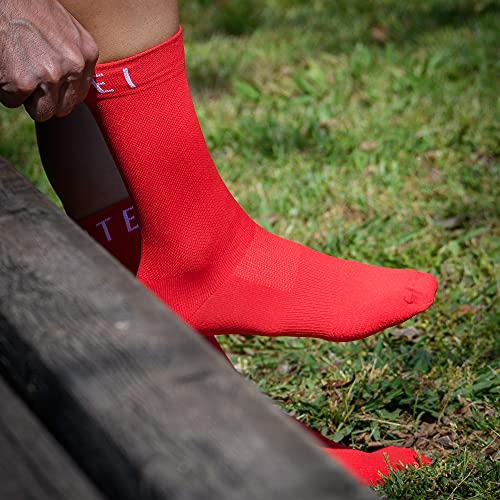 NORTEI Calcetines Rojos para Ciclismo y Running de Caña Alta para Hombre y Mujer – Infinity Red (L (43-45))