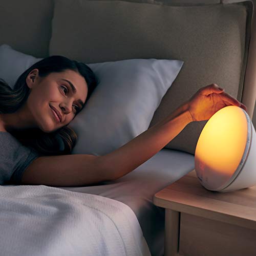 Philips Wake-up Light HF3531/01 Despertador de luz natural, 7 sonidos naturales, radio FM, alarma, con cargador móvil, plástico, Blanco, Con cargador móvil, 1 kilogramo