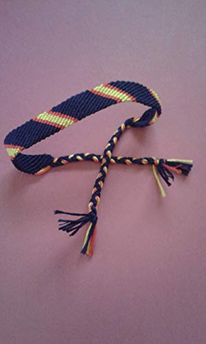 Pulsera de Macramé Bandera de España Franja Azul Marino Modelos a Elegir